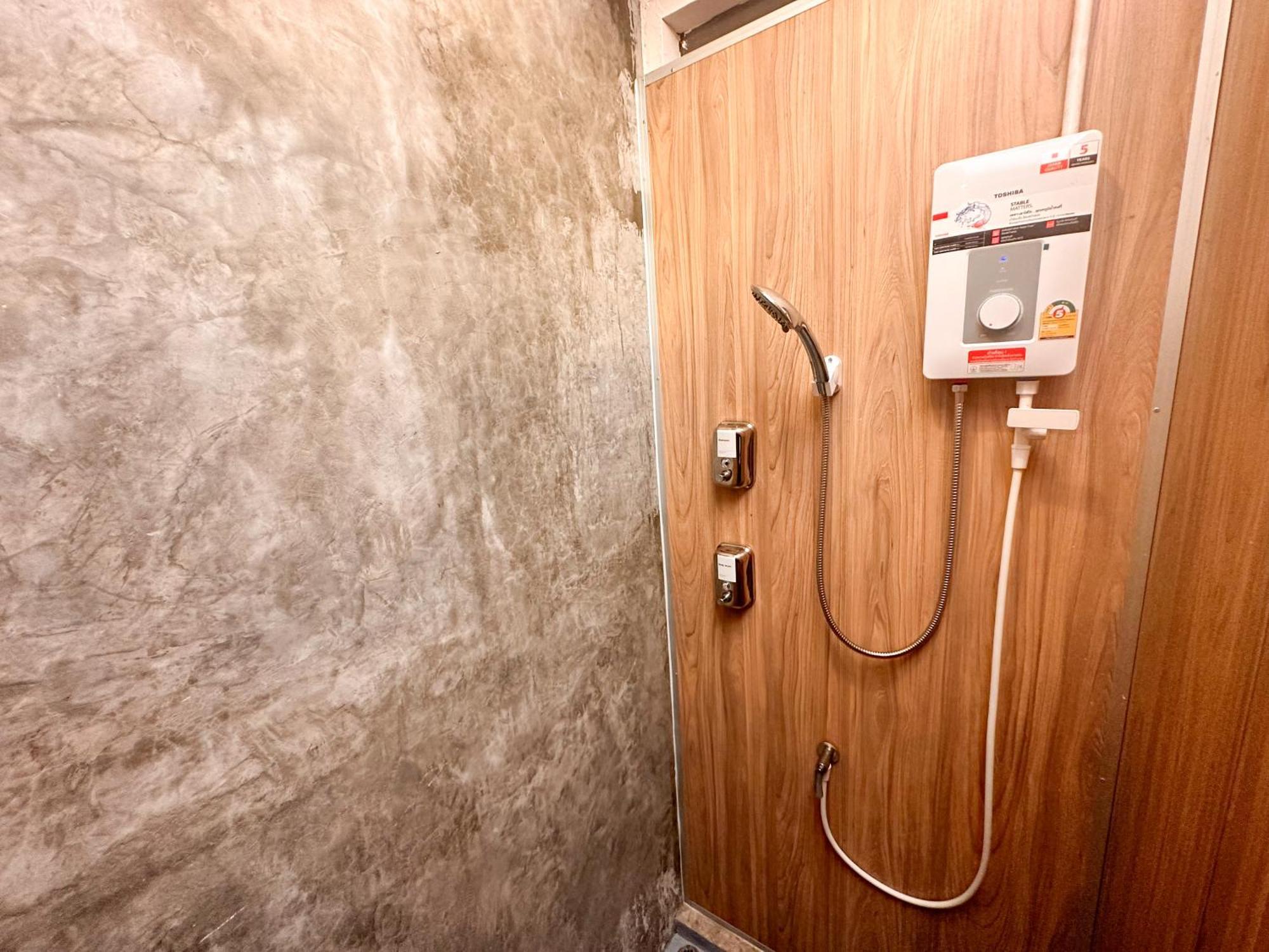 Bangkok Neighborhood Hostel المظهر الخارجي الصورة